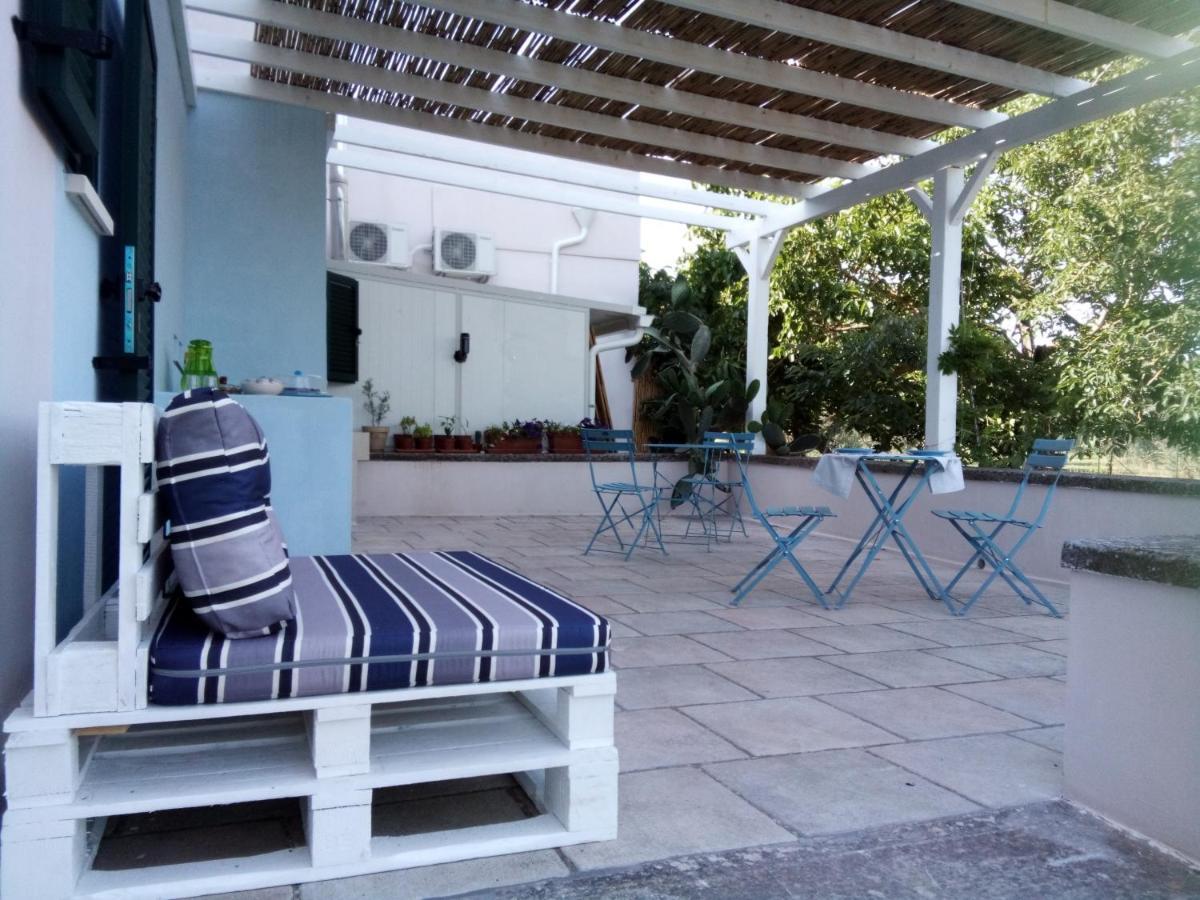 Bed and Breakfast I Fichi Bianchi Cutrofiano Exterior foto