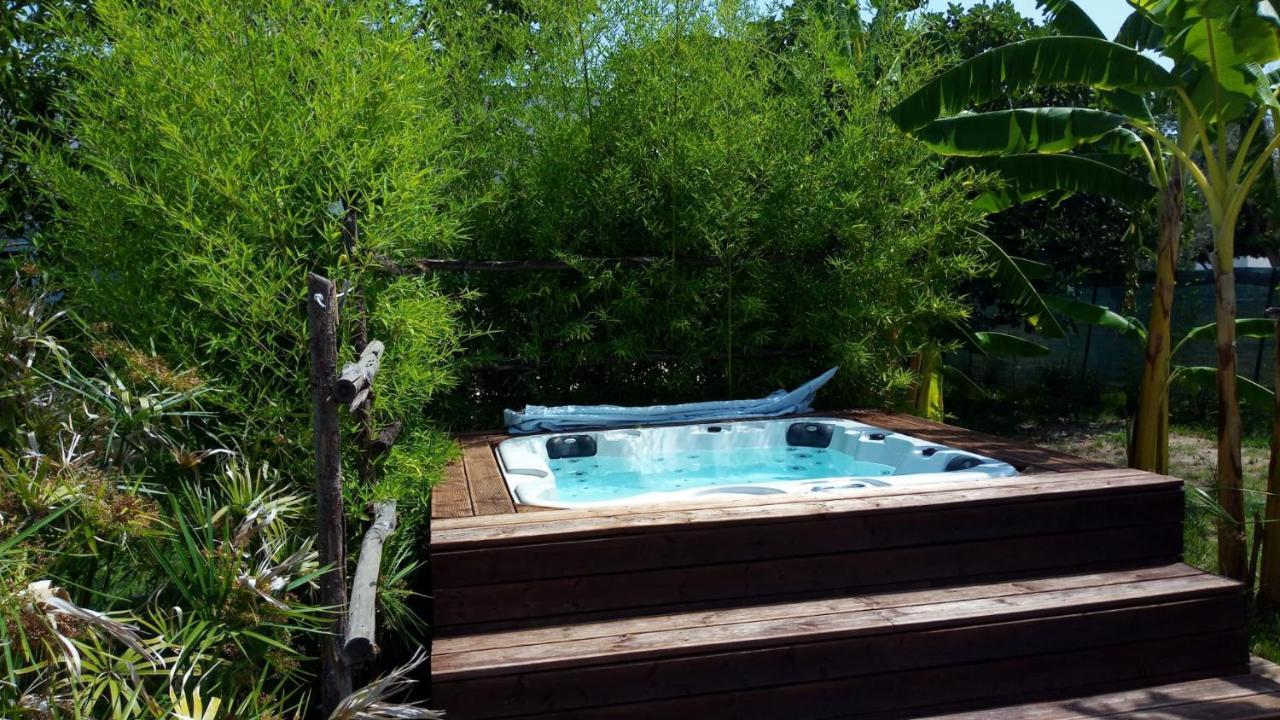 Bed and Breakfast I Fichi Bianchi Cutrofiano Exterior foto